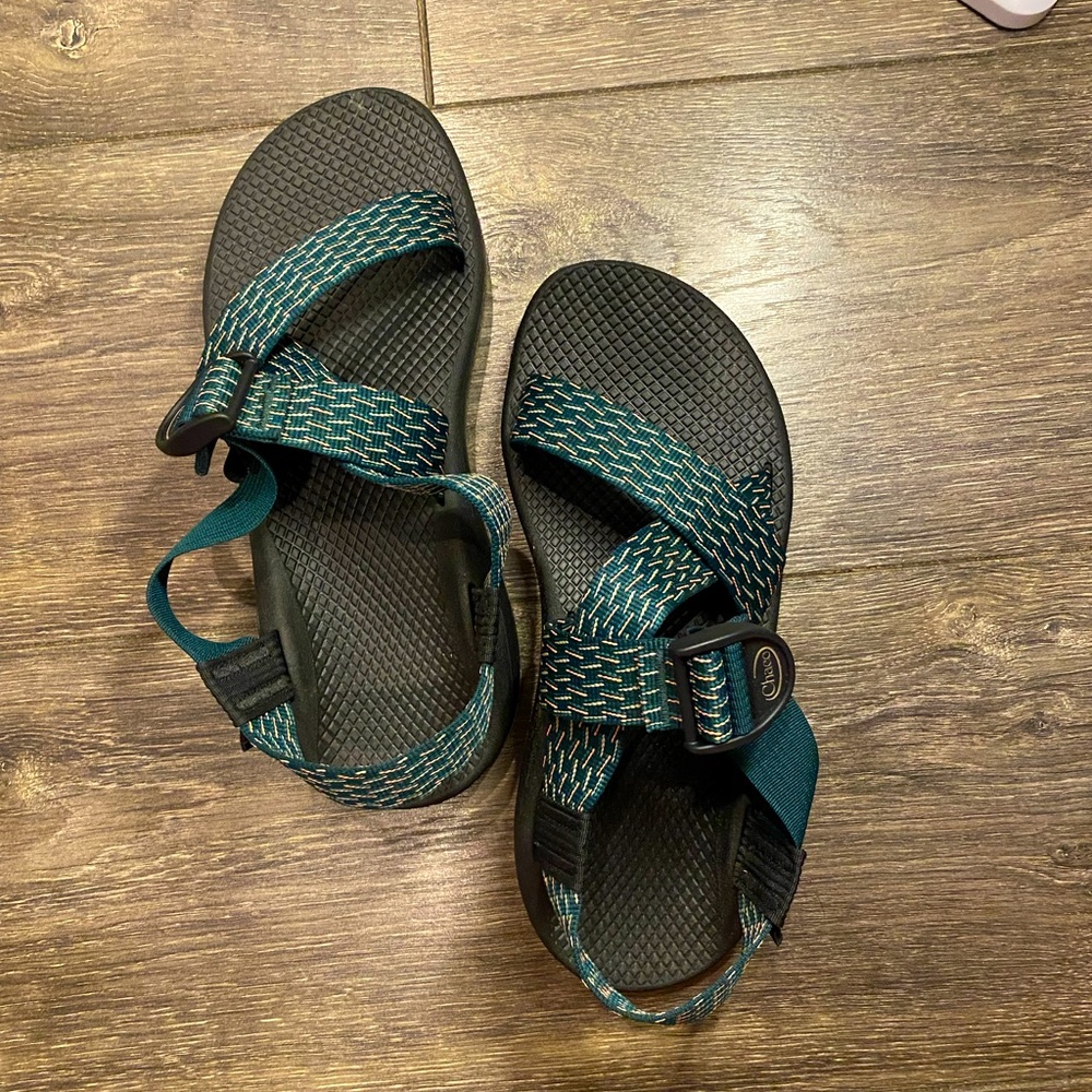 Chaco’s! Z Cloud! Worn once! 9